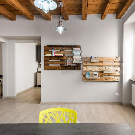 Flats4Rent Irene Apartment Verona Bagian luar foto