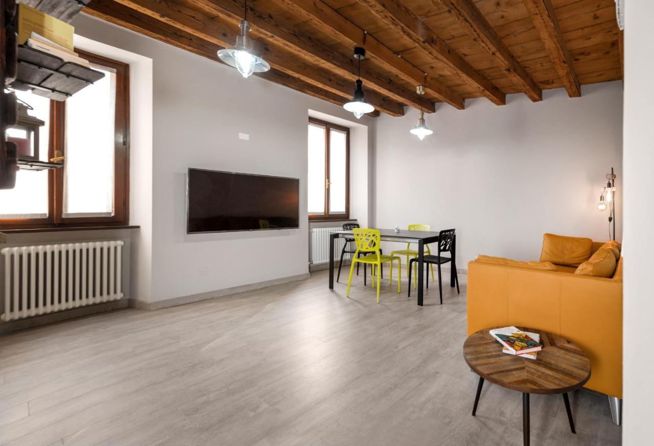 Flats4Rent Irene Apartment Verona Bagian luar foto