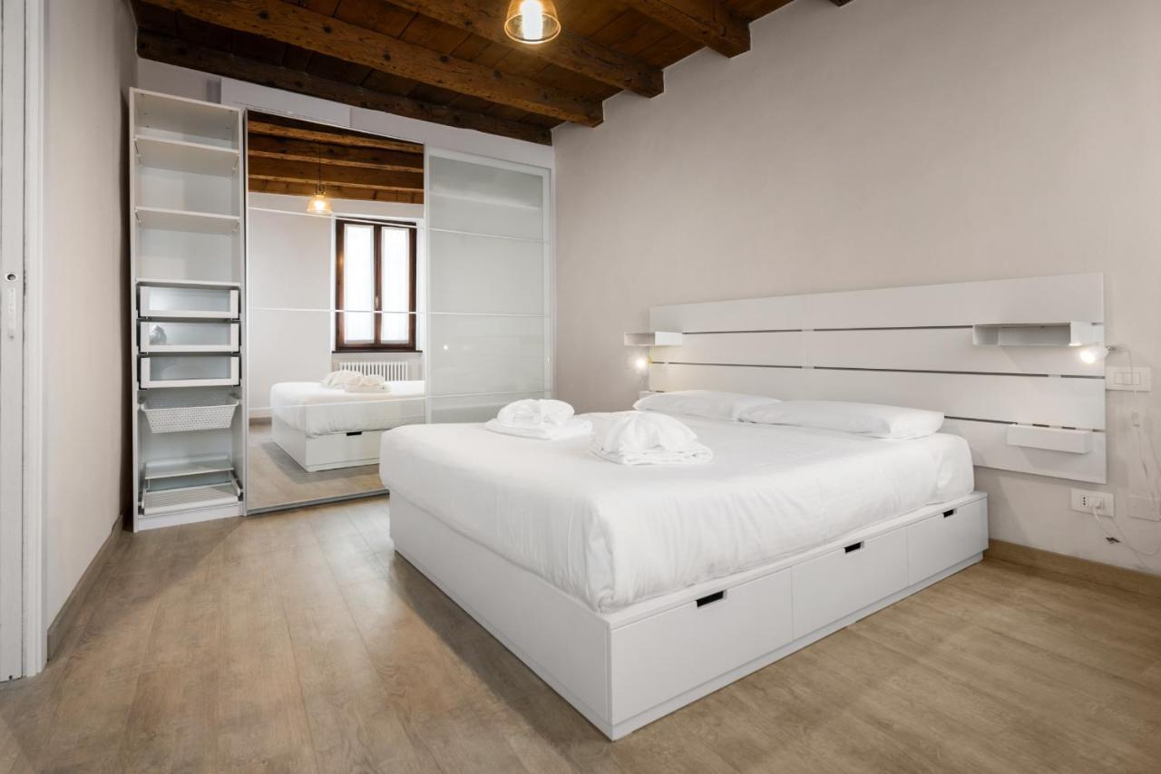 Flats4Rent Irene Apartment Verona Bagian luar foto